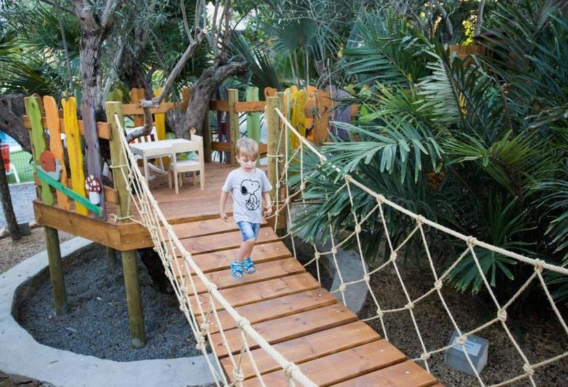 Apartamentos El Palmeral De Madaria