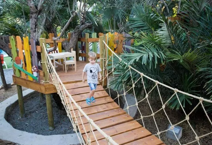 Apartamentos El Palmeral De Madaria