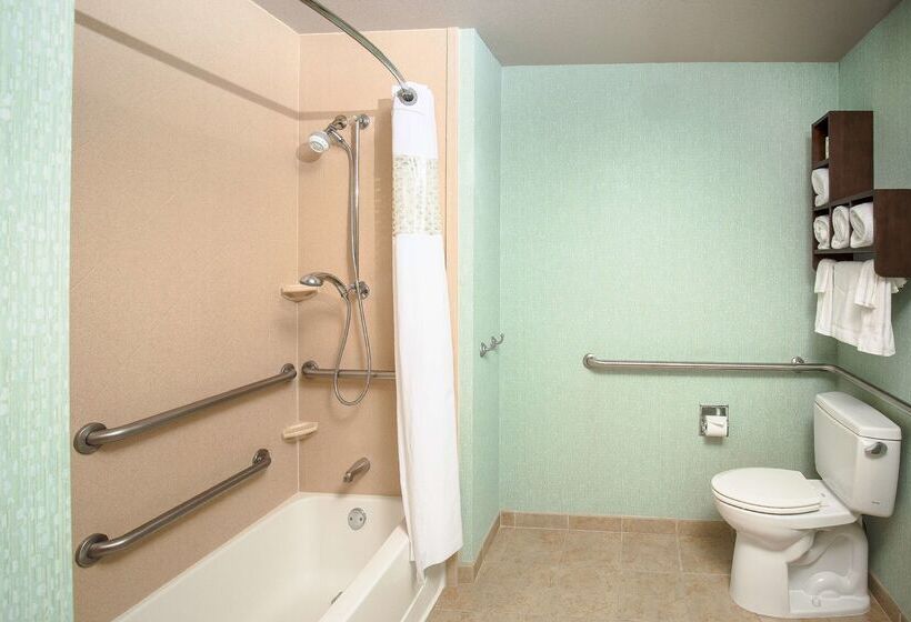 Hampton Inn & Suites Suisun City Waterfront