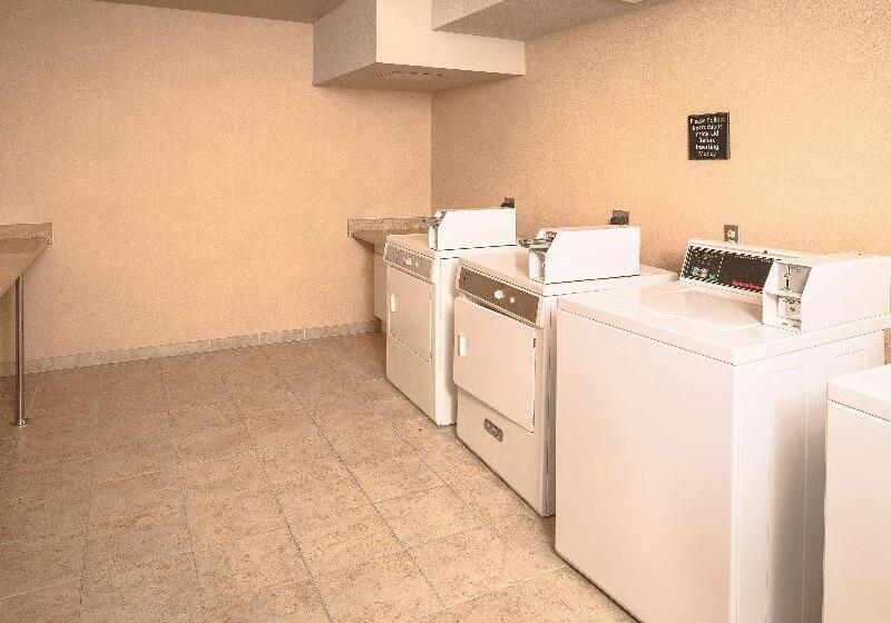 Hampton Inn & Suites Suisun City Waterfront