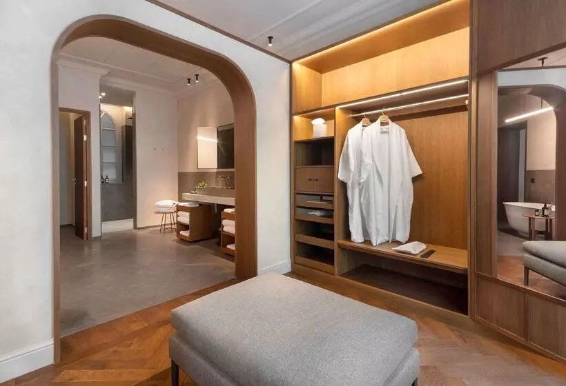 Отель Alma Barcelona Gl