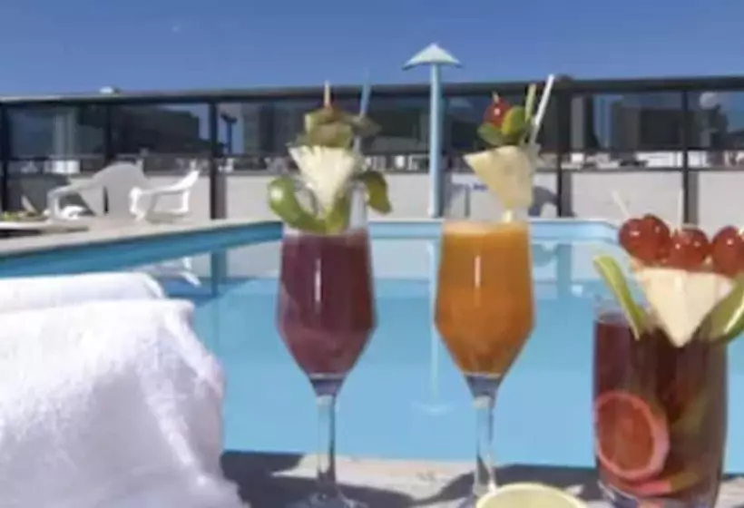 בית מלון כפרי Boulevard Plaza