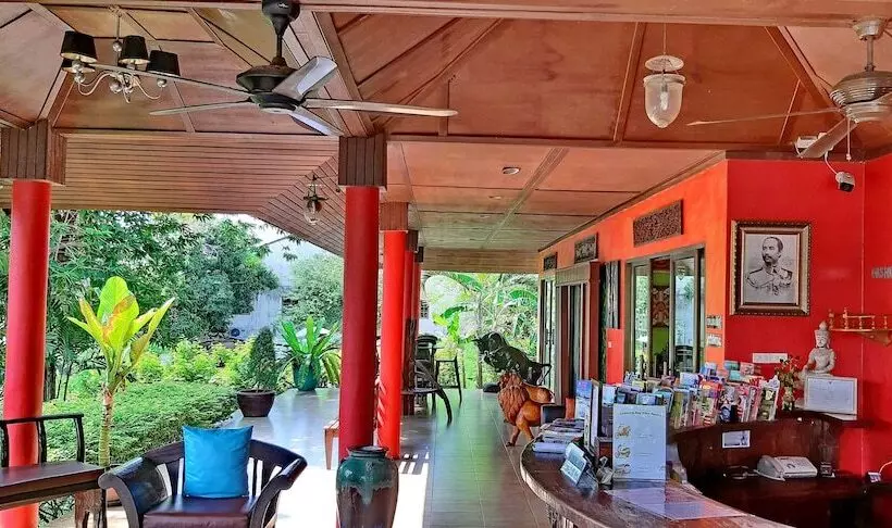 בית מלון כפרי Chaweng Bay View Resort