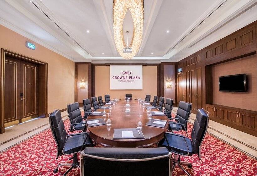 فندق Crowne Plaza Istanbul Asia, An Ihg