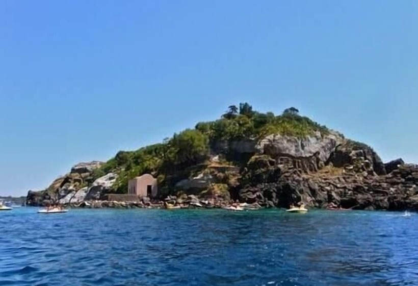 בית מלון כפרי Eden Riviera