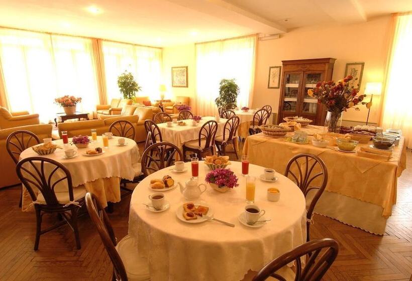 בית מלון כפרי Eden Riviera