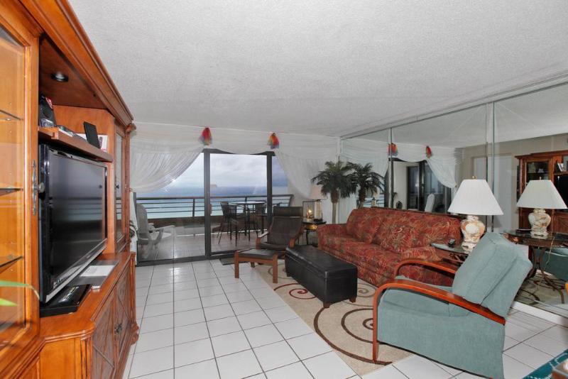 هتل Emerald Towers 206 1784246