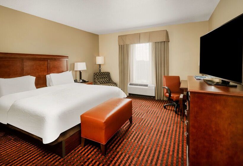 Отель Hampton Inn Covington, Ga