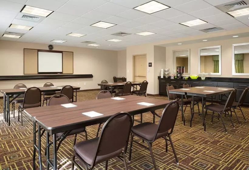 Otel Hampton Inn & Suites Birmingham/280 Easteagle Point