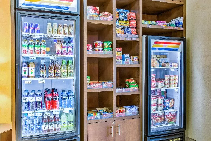 Holiday Inn Express Hotel & Suites Dublin, An Ihg