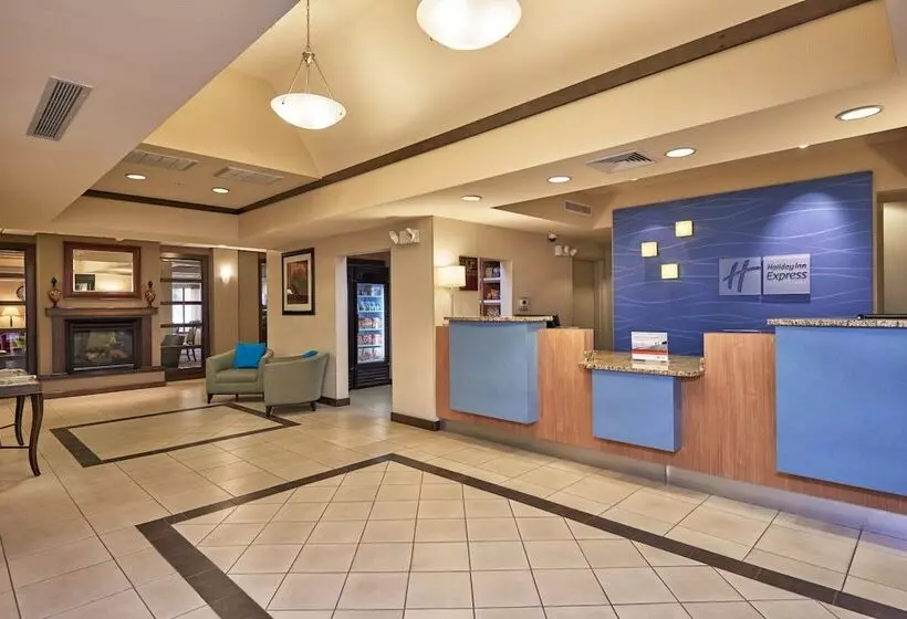Otel Holiday Inn Express & Suites El Paso Airport, An Ihg