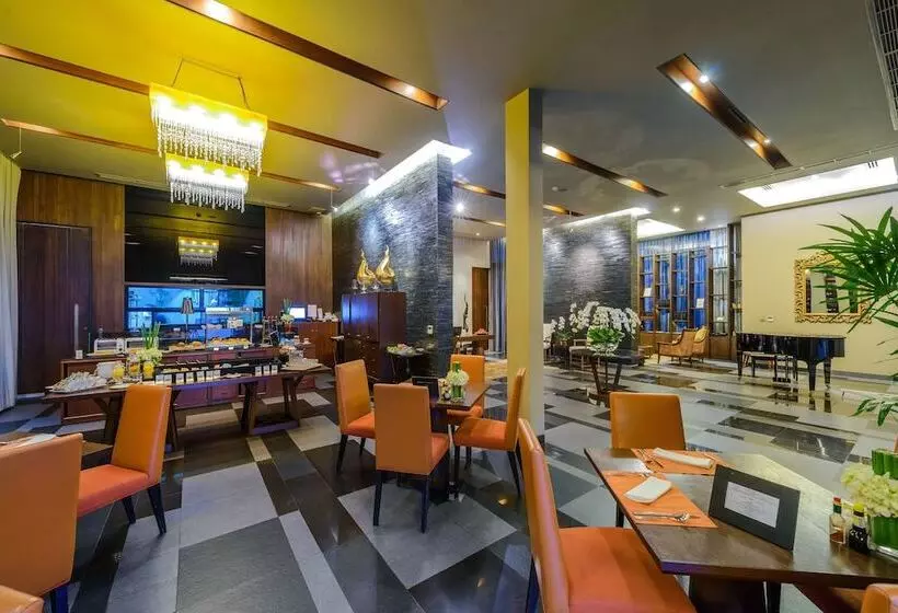 ホテル Impiana Private Villas Kata Noi