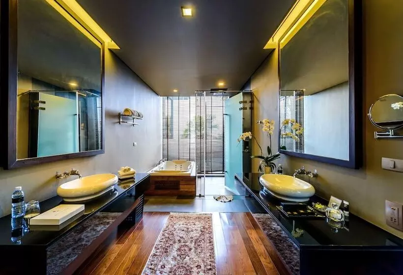 ホテル Impiana Private Villas Kata Noi