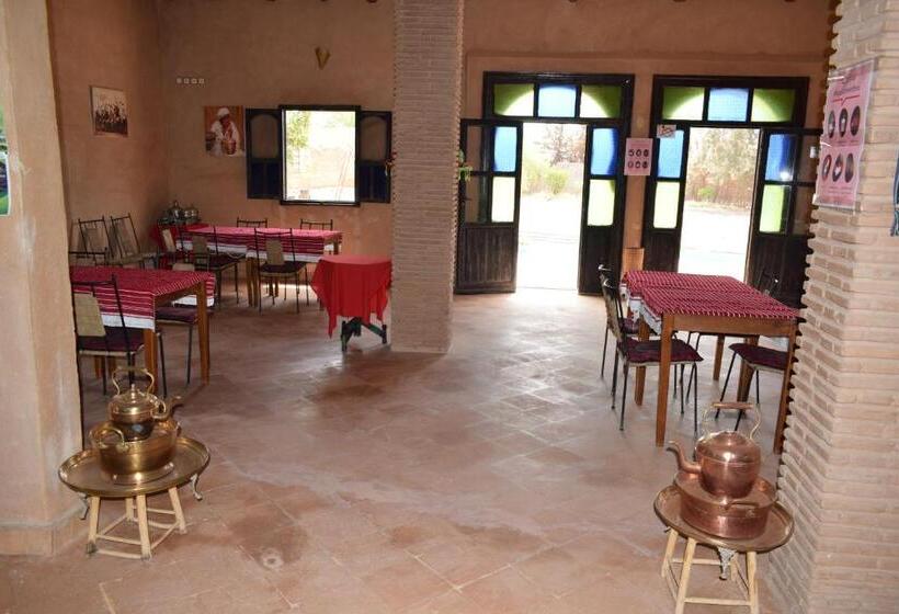 Отель Maison D Hotes La Tour De Toile