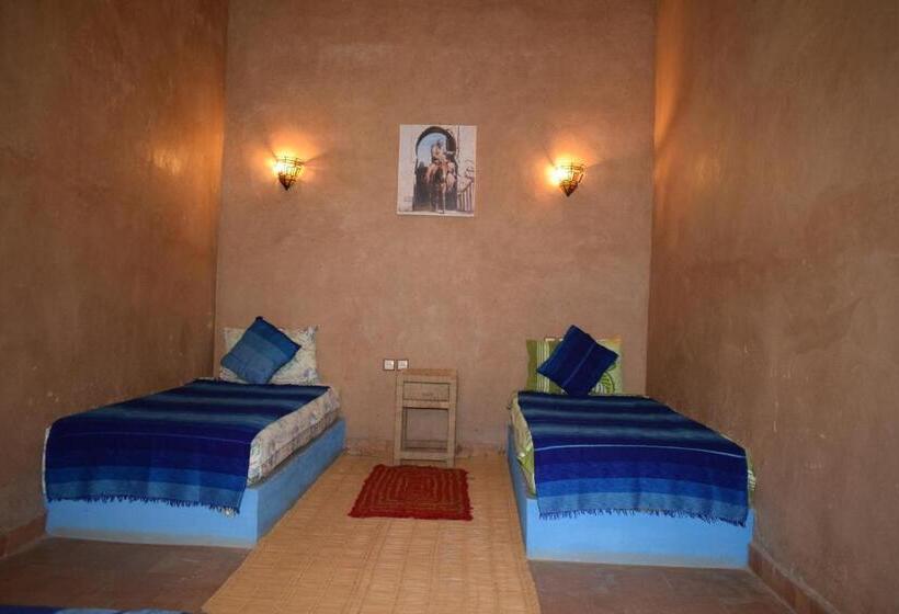 Отель Maison D Hotes La Tour De Toile