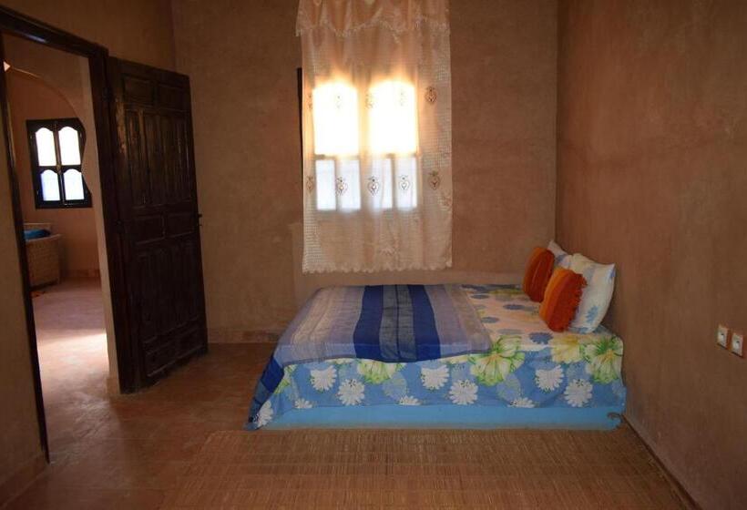 Отель Maison D Hotes La Tour De Toile