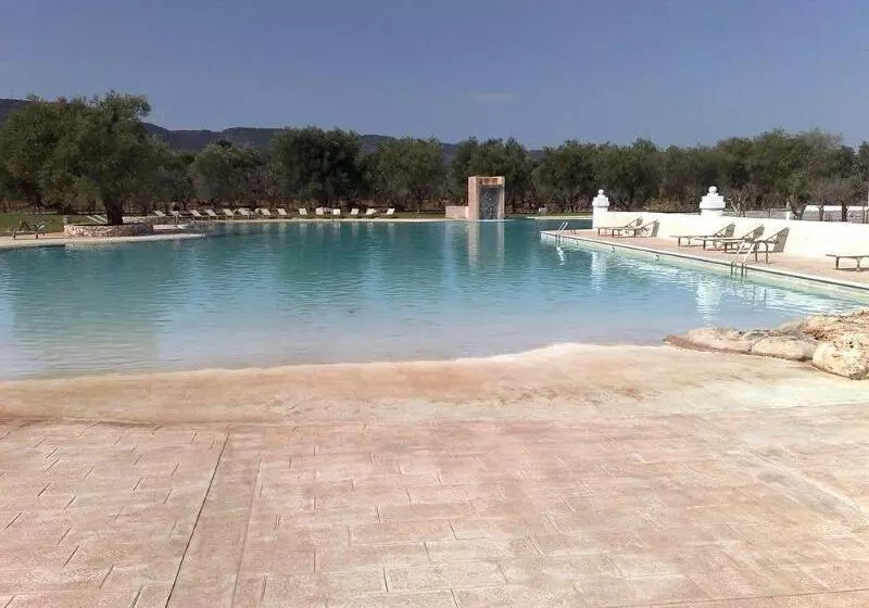 هتل Masseria Relais Del Cardinale