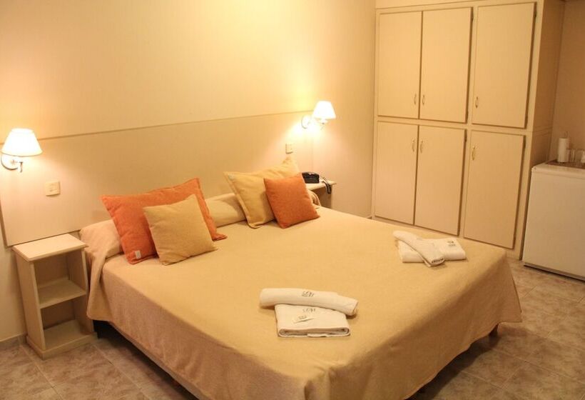 فندق Patio Mediterraneo Apart