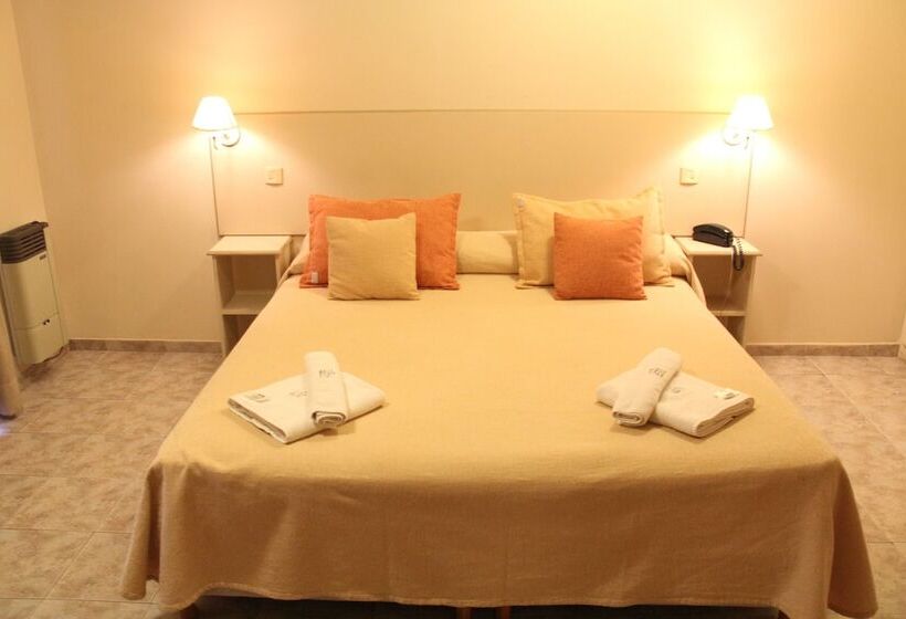 فندق Patio Mediterraneo Apart