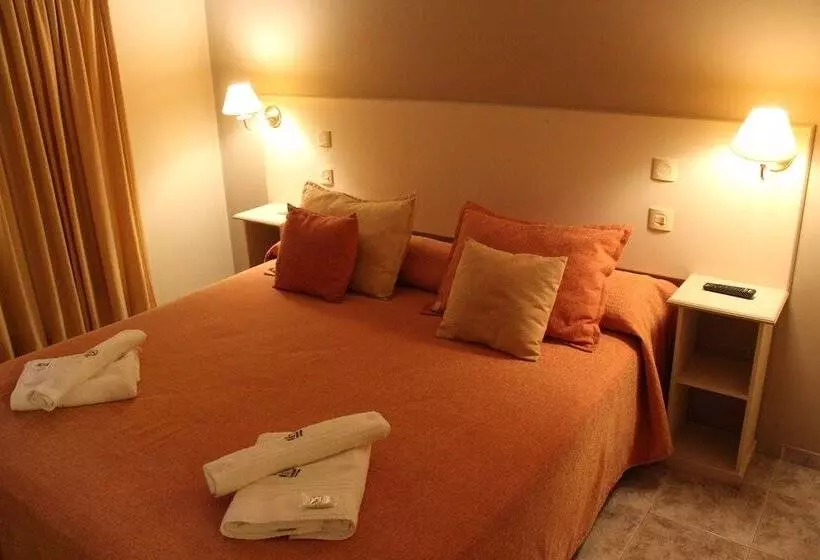 Отель Patio Mediterraneo Apart