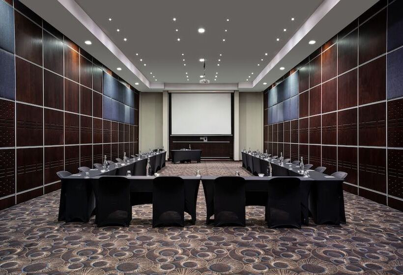 Premier Hotel O.r. Tambo