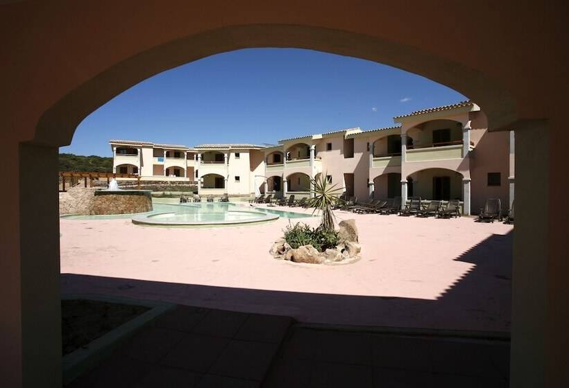 酒店 Mimose Beach Village