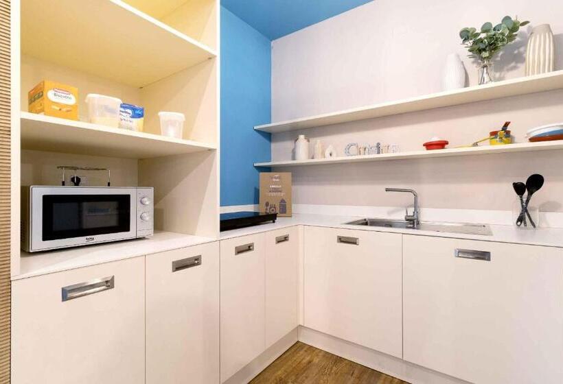 酒店 Mimose Beach Village