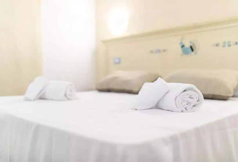 Szálloda Mimose Beach Village