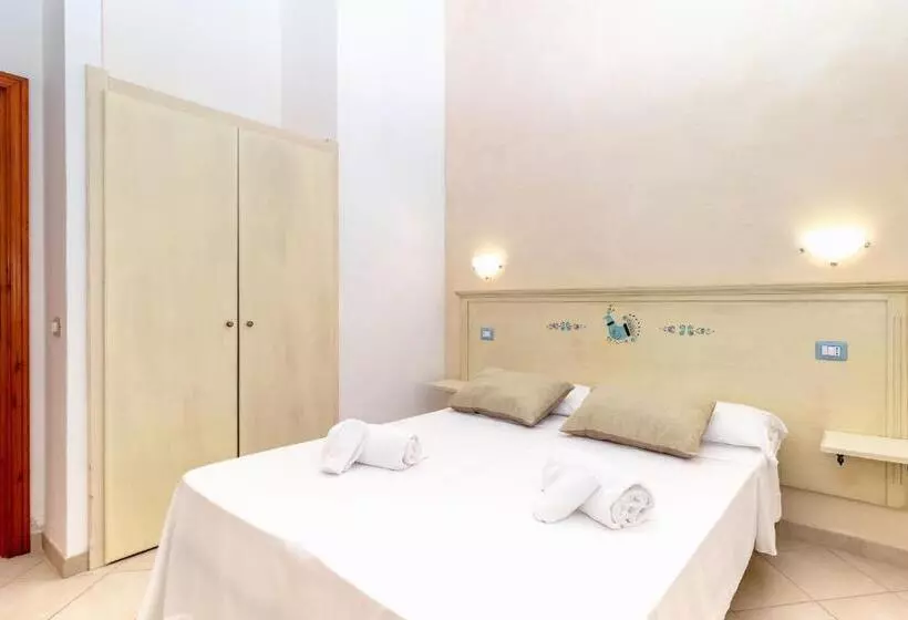 Szálloda Mimose Beach Village