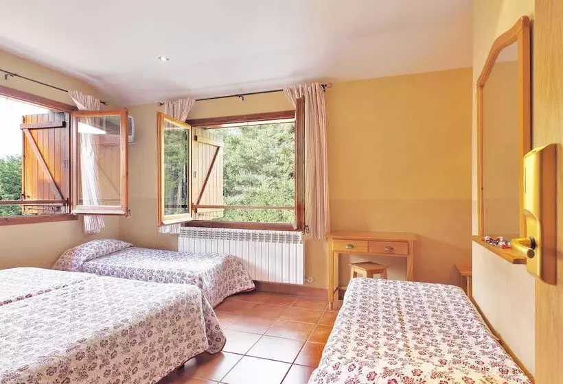 هتل Restaurant Camp Del Serrat