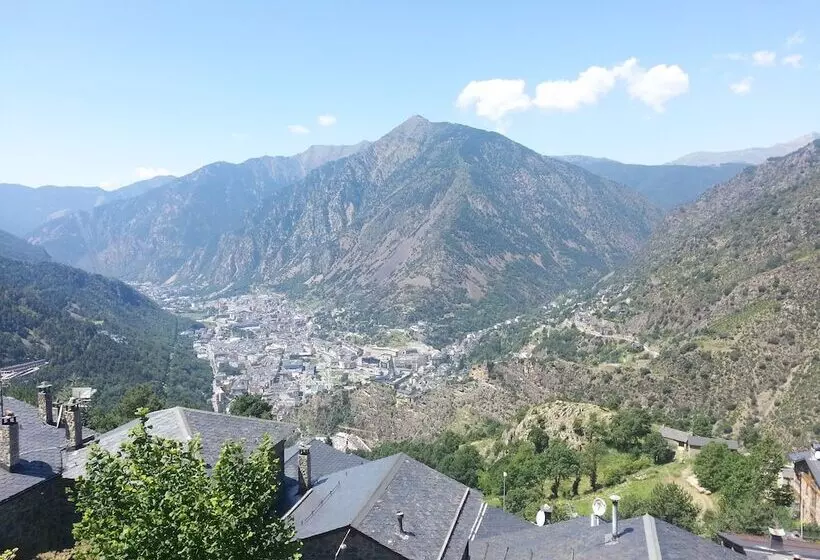 هتل Restaurant Camp Del Serrat