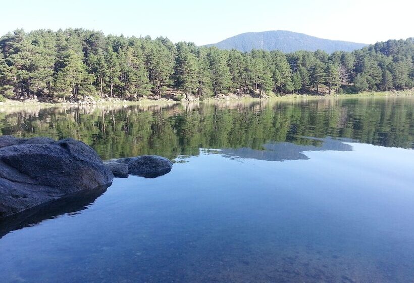 هتل Restaurant Camp Del Serrat