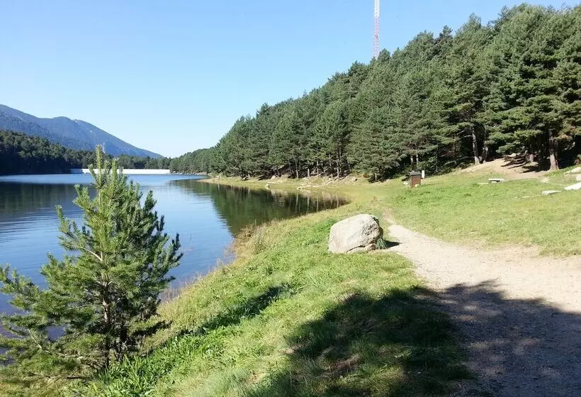 هتل Restaurant Camp Del Serrat