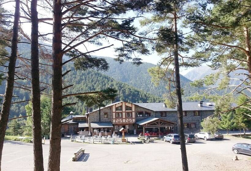 هتل Restaurant Camp Del Serrat