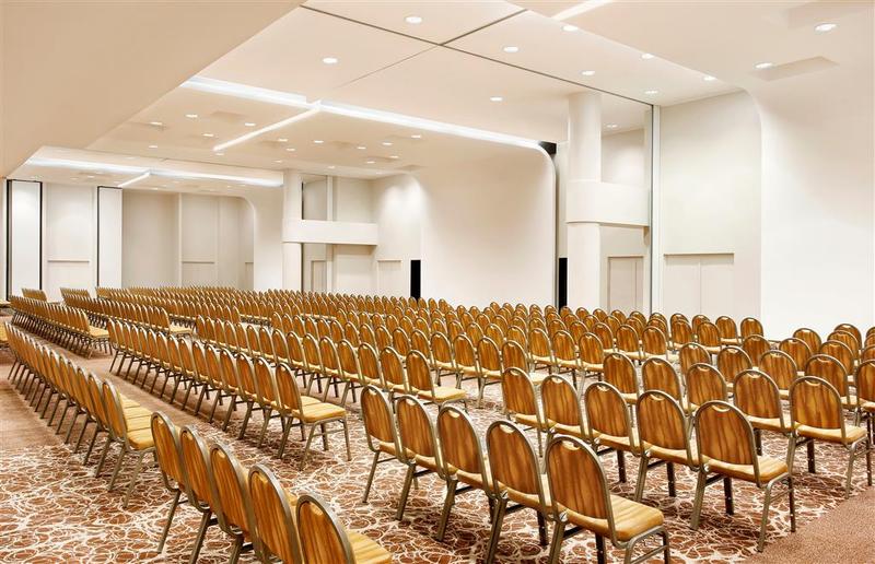 Sheraton Milan Malpensa Airport Hotel & Conference Centre