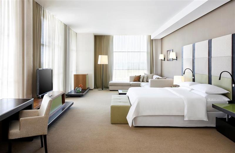 Sheraton Milan Malpensa Airport Hotel & Conference Centre