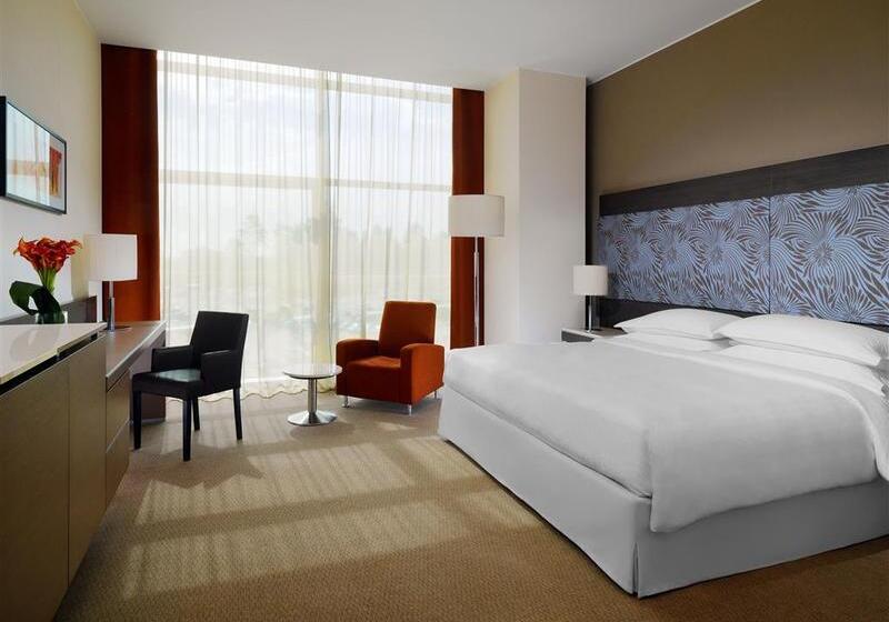 Sheraton Milan Malpensa Airport Hotel & Conference Centre