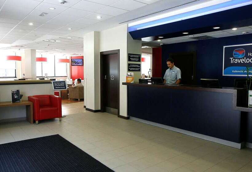 酒店 Travelodge Valencia Aeropuerto
