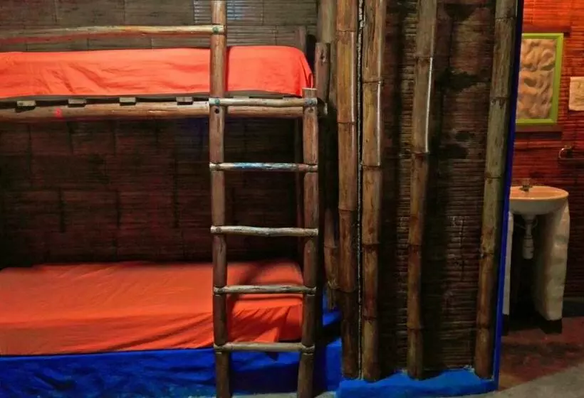 Bed & Breakfast Saigon Backpackers Hostel
