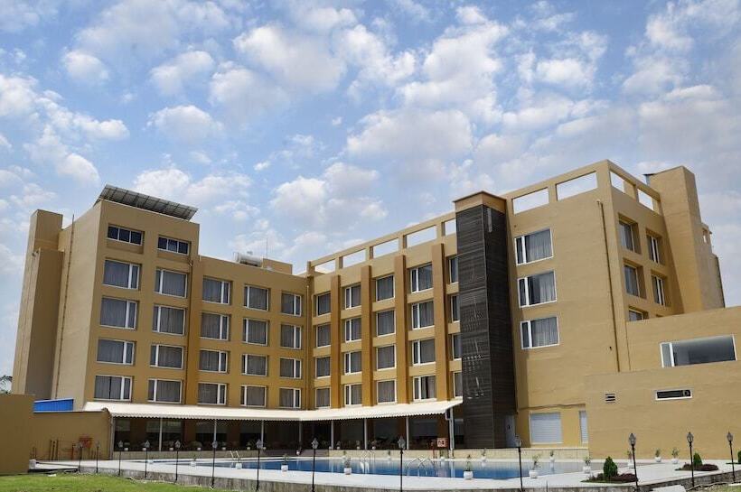 Hotel Devka Beach Resort