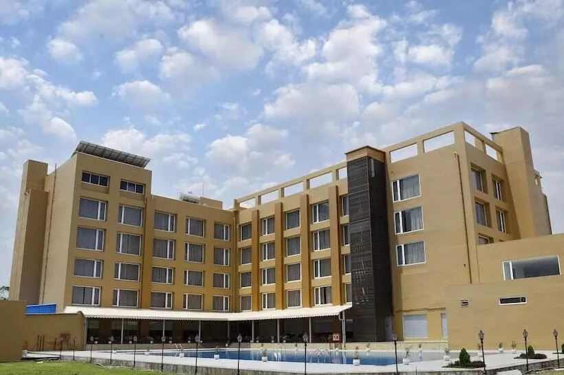 Hotel Devka Beach Resort