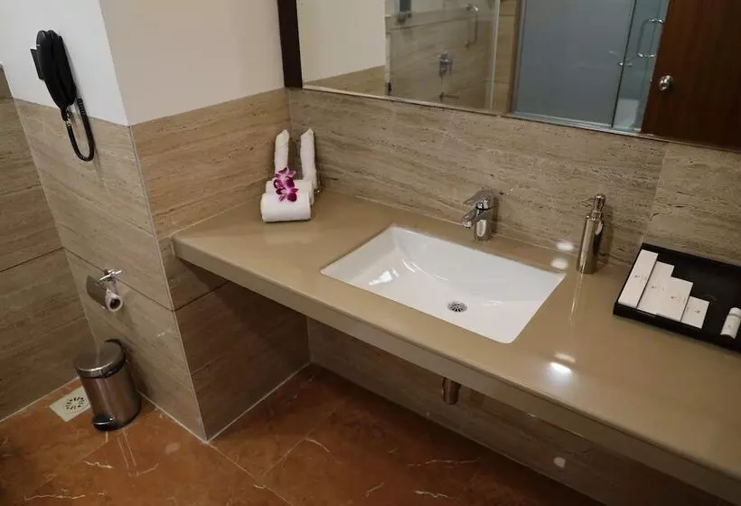 Hotel Devka Beach Resort