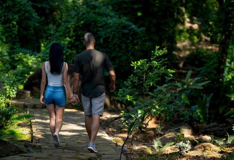 Hotel Moksha At Kitulgala Rainforest Boutique