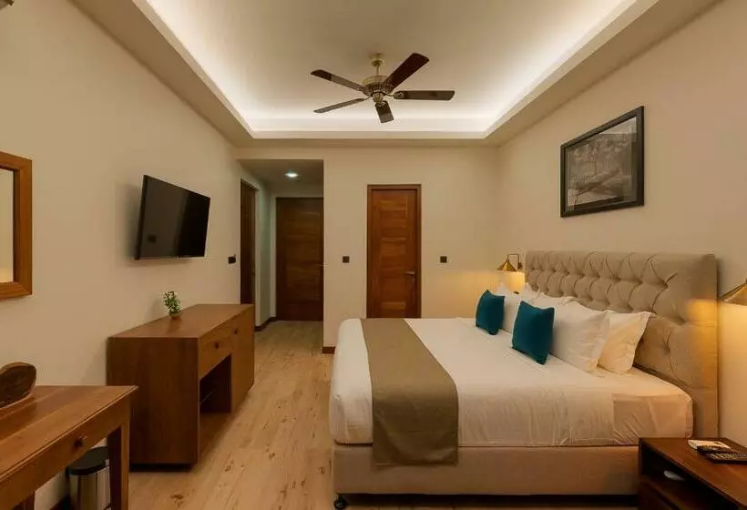 Hotelli Moksha At Kitulgala   Rainforest Boutique