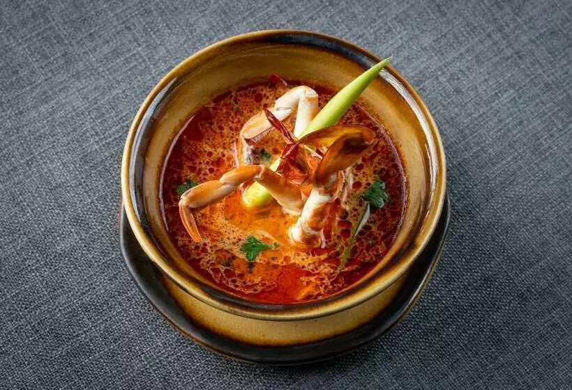 Hotelli Moksha At Kitulgala   Rainforest Boutique