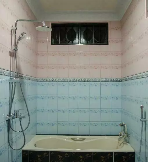 پانسیون Shark Lounge