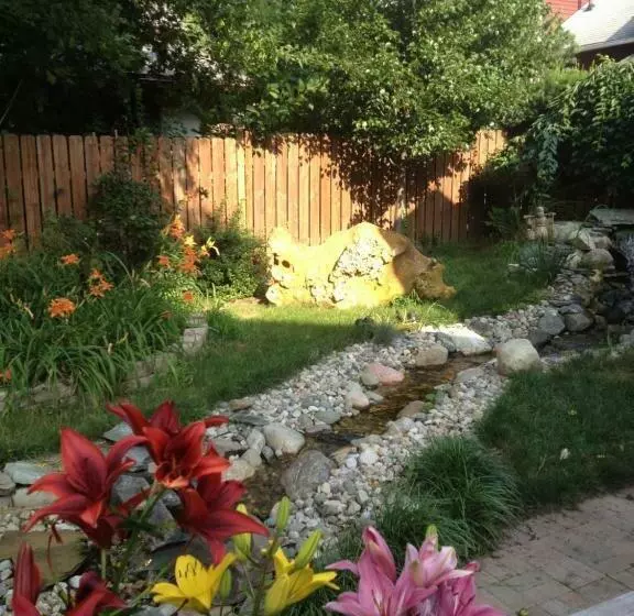 Aamiaismajoitus (B&B) Burnt Toast Inn