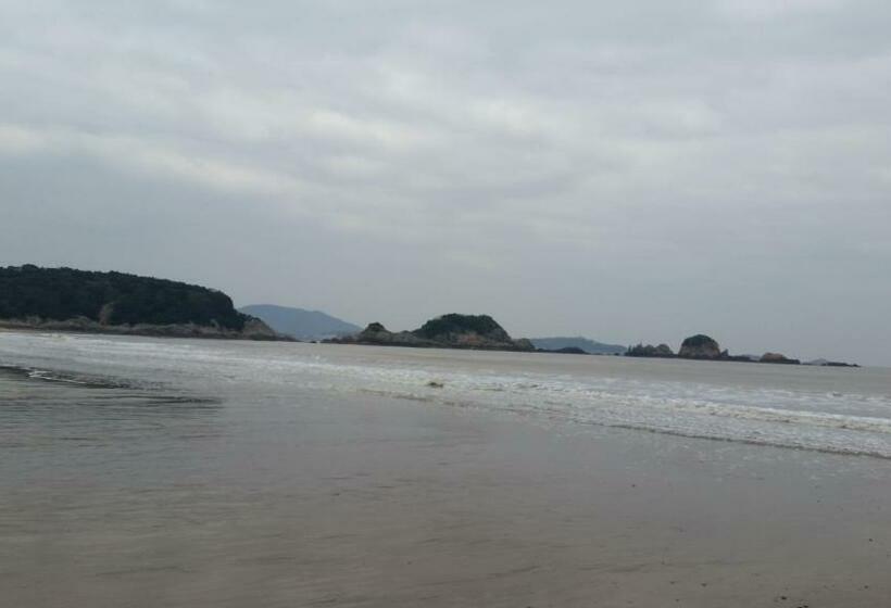 ホテル 舟山朱家尖东沙东和梦园民宿