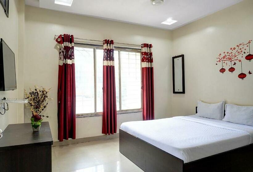 ホテル Fab Majestic Inn