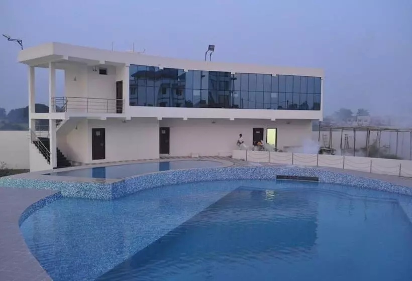 ホテル Pipul Utkal Continental